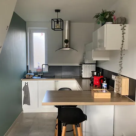 Etable Renovee En A La Campagne